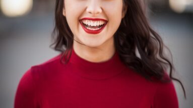 girl smiling because she is confident